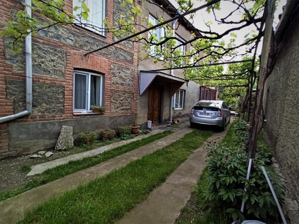 Guesthouse Lilia &Wine Celler تأيلافي المظهر الخارجي الصورة